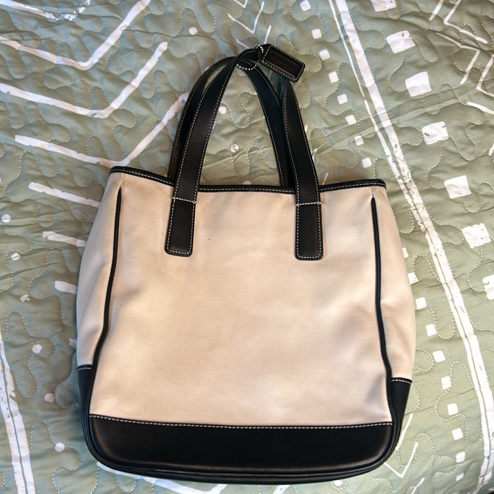 Coach Hampton Canvas Tote Handbag Purse